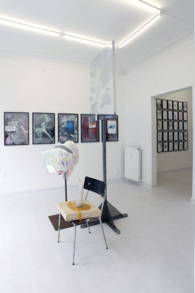 Peter Bonde, Installation view fra  Six Sculptures and Forty-Seven Drawings , 2013, SOD Gallery. Foto: Marie Kirkegaard