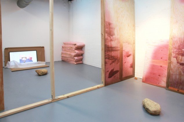  Attachments  2012, Raid Projects L.A., installationsview. Foto: Theis Wendt