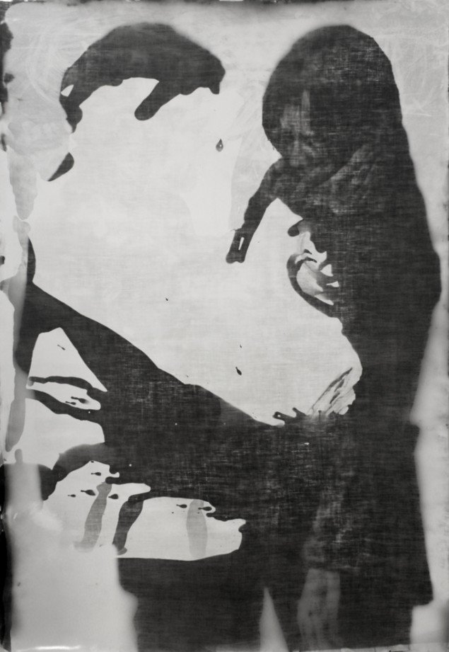 Matt Saunders: Al & Kitty #2, 2012-13. Sølv gelatine tryk på fiberbaseret papir, 167 x 110 cm. På Slow Fading Hand, Martin Asbæk Gallery 2014. Foto: Matt Saunders