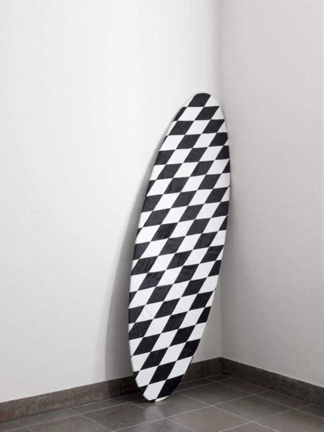 Louise Sparre: Surfboard.