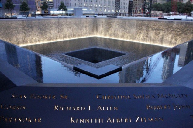 Michael Arad: 9 11 Memorial, Reflecting Absence, 2011 New York. Foto: Joe Woolhead, © Joe Woolhead, Courtesy of Handel Architects LLP New York.