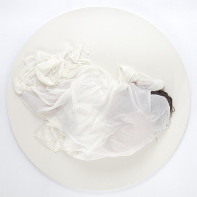 Sophia Kalkau: Off White, 2014.