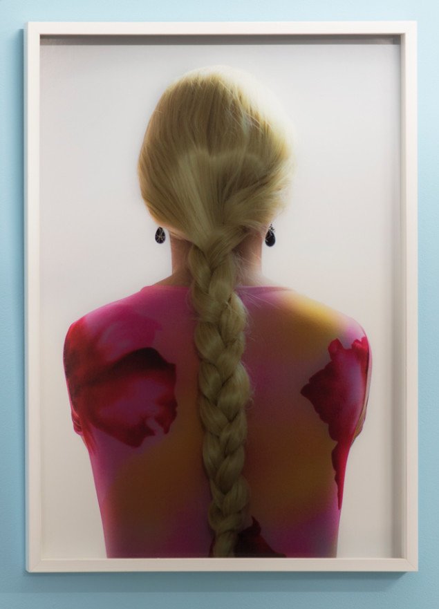 Merete Vyff Slyngborg: Express Yourself Portrait, 2014. Findrammet fotografi, 64x46 cm. På A Perhaps Tasteful Image, GREEN IS GOLD. Foto: Søren Aagaard