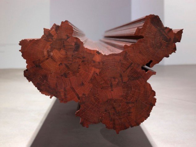 Installationsview, Ai Weiwei: Bench (2004), Faurschou Foundation, 2015. (Foto: Anders Sune Berg, © Faurschou Foundation)