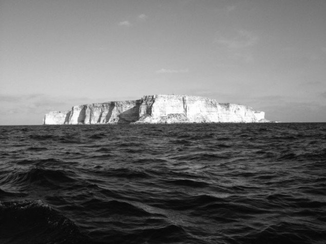 Island of The High Sea, 16 mm, 2014.
