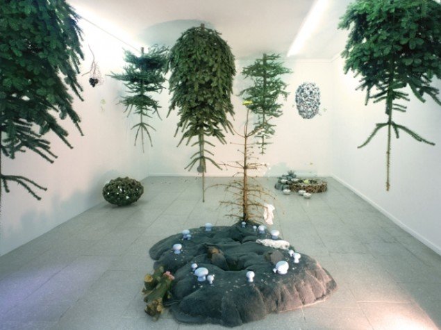 A Fairy-Told-Tale, 2001. Installationsview. Foto: Anders Sune Berg