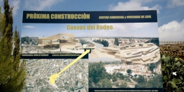 Fiktiv byggeplads på spansk galleri