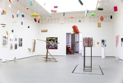 Open Call: JCE Biennalen inviterer unge danske kunstnere på turne