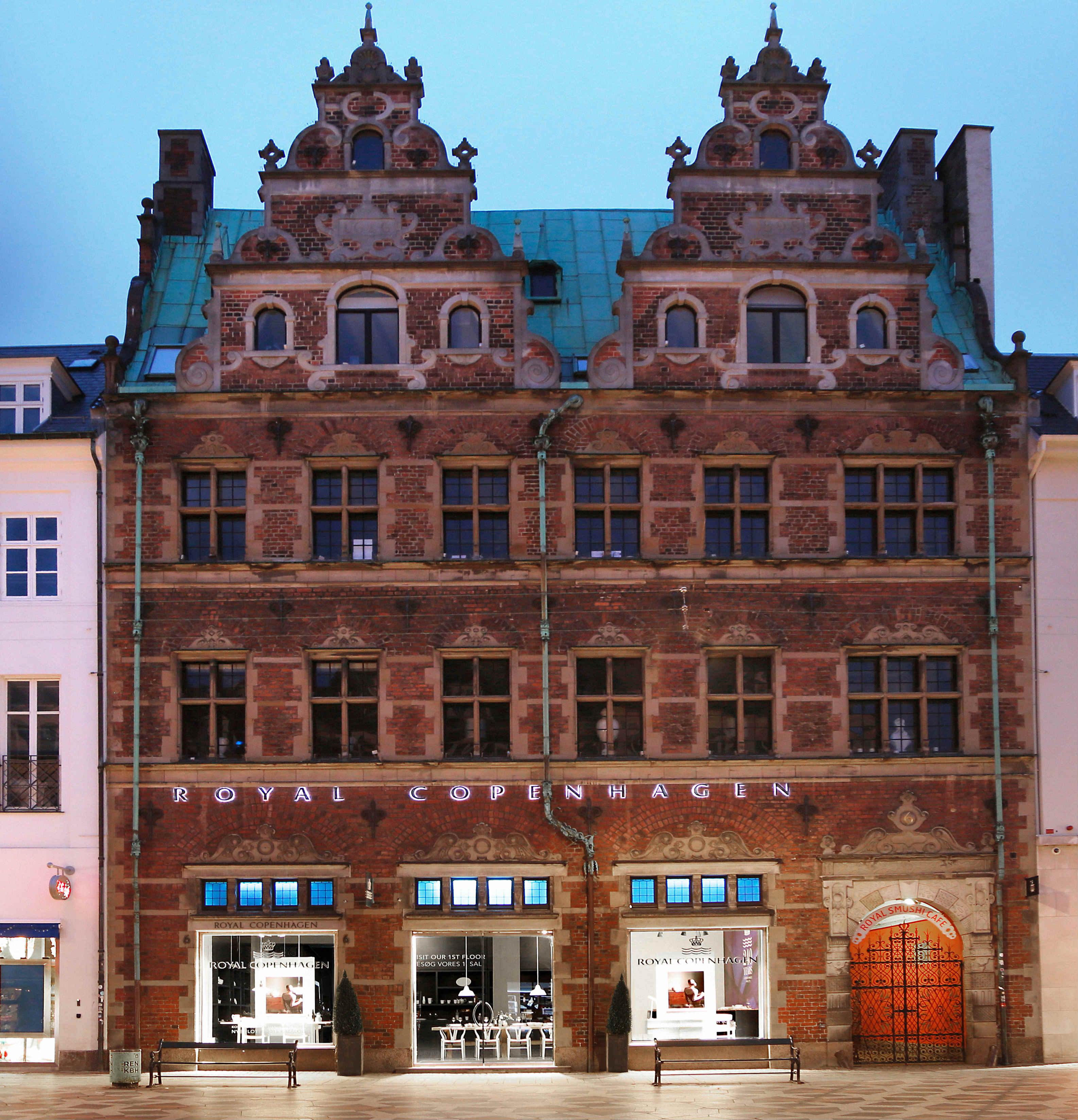 tuberkulose Mathis lavendel Royal Copenhagen Flagship Store - kunsten.nu - Online magasin og kalender  for billedkunst